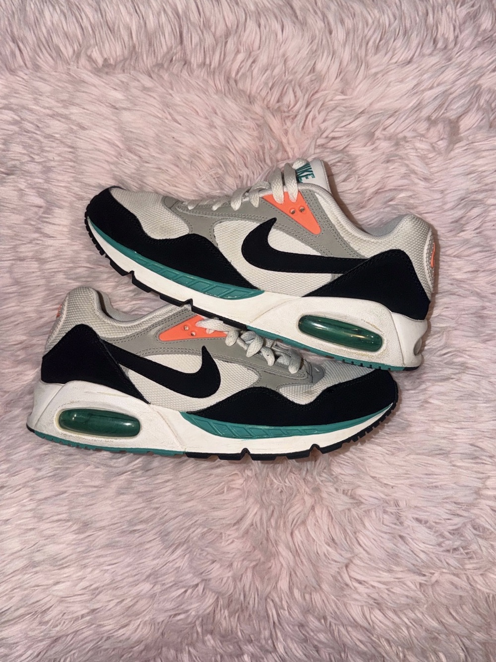 Nike Women's Black White Teal Coral Air Max Style Sneakers